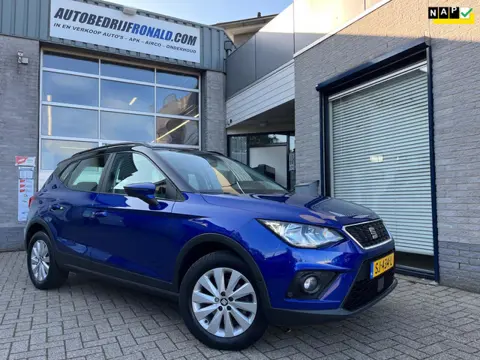 Seat Arona 1.0 TSI Style Business NL.Auto/Bi-Color/Carplay/Camera/Climatronic/Stoelverwarming/2De Ei