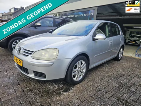 Volkswagen Golf 1.6 FSI Optive 3 | 1E EIGENAAR | 12MND GARANTIE | AIRCO | ELEC RAMEN |