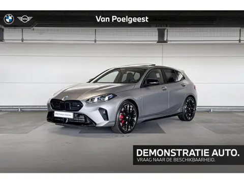 BMW 1 Serie M135 xDrive | M Sportpakket Pro | Premium Pack