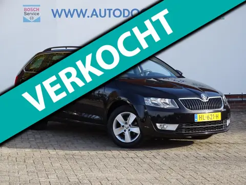 Skoda Octavia Combi 1.2 TSI Greentech Ambition|TREKHAAK|
