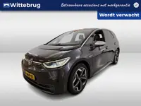 Volkswagen ID.3 First Plus 58 kWh 204pk / LED / Navigatie / Camera / Donker Glas / 19" LMV