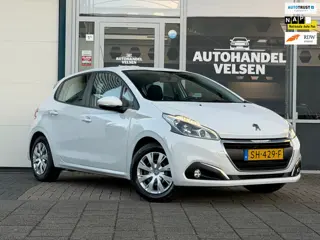 Peugeot 208 1.2 PureTech Blue Lion Apple carplay Airco Navi