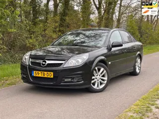 Opel Vectra GTS 1.8-16V Business | Airco + Cruise control Nu € 1.750,- !!!