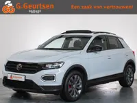 Volkswagen T-Roc 1.5 TSI Sport Panoramadak, ACC, Bluetooth, LED, Virtual,