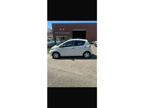 Toyota Aygo 1.0-12V Access inruil mogelijk nap