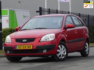 Kia Rio 1.4 X-tra BJ2006 NAP/AIRCO/ELEKRAM/APK
