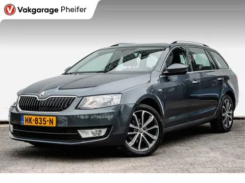 Škoda Octavia Combi 1.6 TDI Greentech Edition Businessline Trekhaak/ Stoelverwarming/ Climate contro