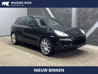 Porsche Cayenne 3.0 D | Schuif/kanteldak | Trekhaak | 21 Inch | Luchtvering | Vol-Leder
