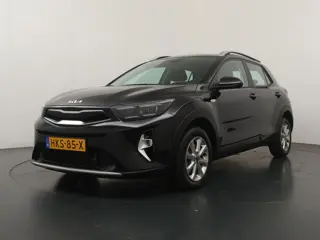 Kia Stonic 1.0 T-GDi MHEV DynamicLine Navigatie - Achteruitrijcamera - Cruise Control - Apple & Andr