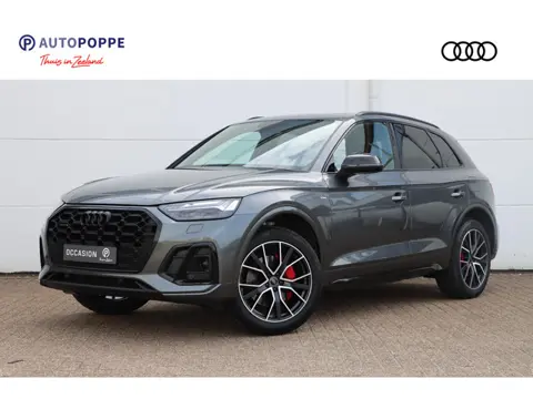 Audi Q5 55 TFSI e S Line Quattro 367pk S Tronic | Trekhaak | Stoel- en Stuurverwarming