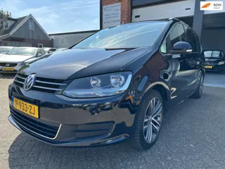 Volkswagen Sharan 1.4 TSI Exclusive Series 7 pers AUTOMAAT-PANORAMADAK-NAVI-CRUISE-ACHTERUITRIJCAMER