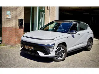 Hyundai Kona 1.6 GDI HEV N Line Sky FULL OPTIONS|Schuif-kanteldak|BOSE|Stl.Ventilatie|360Camera