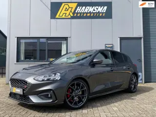 Ford Focus - 2.3 EcoBoost ST-3 | B&O | Keyless | PDC | LED