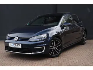 Volkswagen Golf 1.4 TSI GTE | CARPLAY | CAMERA | TREKHAAK |