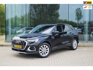 Audi Q3 35 TFSI edition one | Trekhaak | Dodehoek detectie| Leder | Elek stoel | Elek achterklep