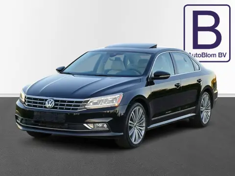 Volkswagen Passat 3.6L V6 Highline /Unieke Auto!/Nieuwstaat!/