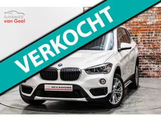 BMW X1 SDrive20i | Panoramadak | Comfort Access pakket | Park Assist Pack