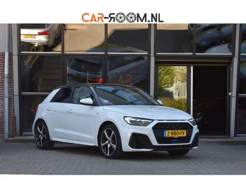 Audi A1 Sportback 35 TFSI S-Line Lane ACC Keyless