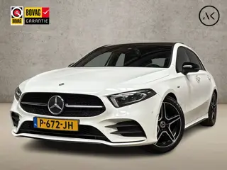 Mercedes-Benz A-Klasse 180 AMG Sport Automaat (SCHUIFDAK, SFEERVERLICHTING, GROOT NAVI, LEDER/ALCANT