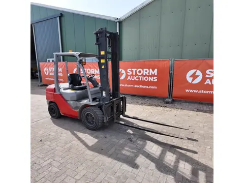 Toyota 8FD30 heftruck