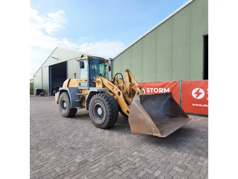 Terex TL210 wiellader