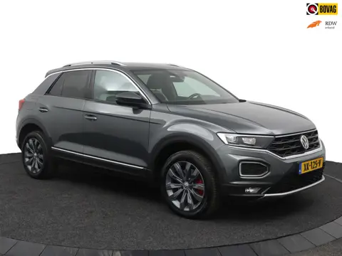 Volkswagen T-Roc 1.5 TSI Sport I APPLECARPLAY I BEATS I STOELVERWARMING