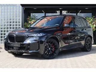 BMW X5 xDrive50e | M Sportpakket Pro, Carbon interieur, Sportstoelen, Massage, Driving Ass. Prof., H