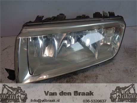 Skoda Fabia Combi 2001-2008 Koplamp links elec. verstelbaar