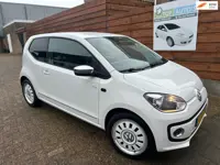 Volkswagen Up! 1.0 high up! vol leer nieuwe apk!