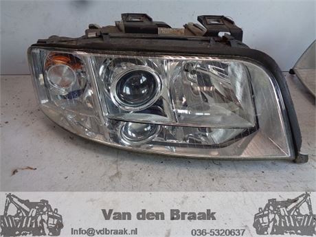Audi A6 2001-2005 Koplamp rechts Xenon
