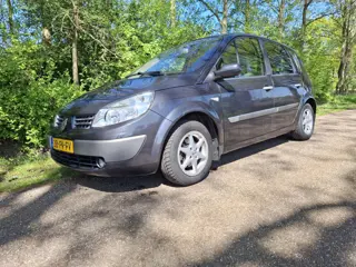 Renault Scénic 1.6-16V Privilège Comfort lange APK