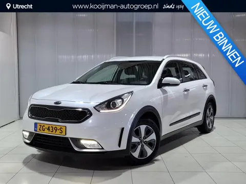 Kia Niro 1.6 GDi Hybrid DynamicLine Trekhaak, Apple Carplay/Android Auto, Navigatie, Camera.