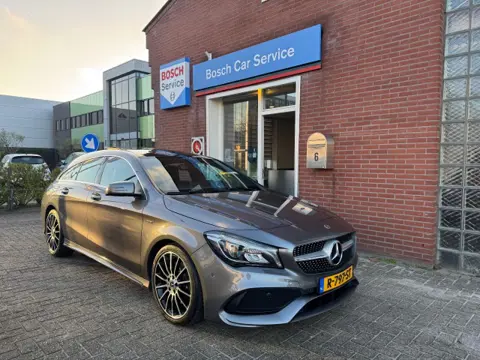 MERCEDES-BENZ CLA-KLASSE Shooting Brake 4Matic Panorama