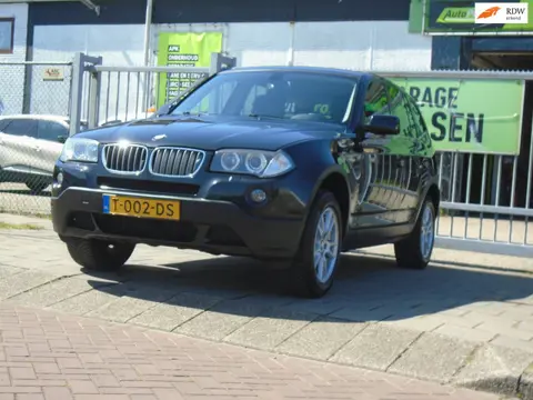 BMW X3 3.0si/AIRCO /LEDER BEKLEIDING