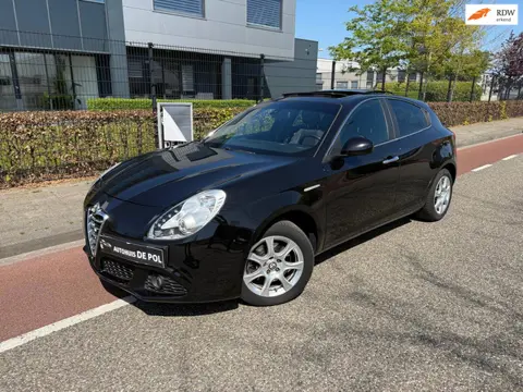 Alfa Romeo Giulietta 1.4 T Progression Cruise/Climate-Control Panorama-Dak