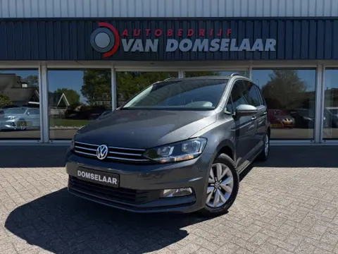 VOLKSWAGEN TOURAN 1.4 TSI COMFORTL. 7P - 150PK Trekhaak Navi Camera NL Auto 