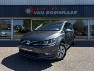 VOLKSWAGEN TOURAN 1.4 TSI COMFORTL. 7P - 150PK Trekhaak Navi Camera NL Auto 