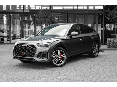 Audi Q5 Sportback 50 TFSI e S edition | Keyless | Optiekpakket zwart plus | Parkeerhulp plus | 20" |