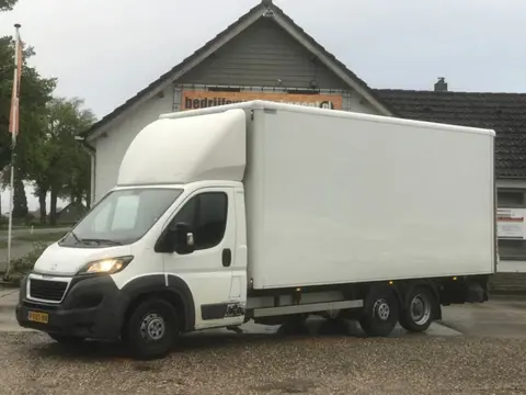 Peugeot Boxer 435 2.0 BlueHDI Euro 6 Clixtar Bakwagen Laadklep