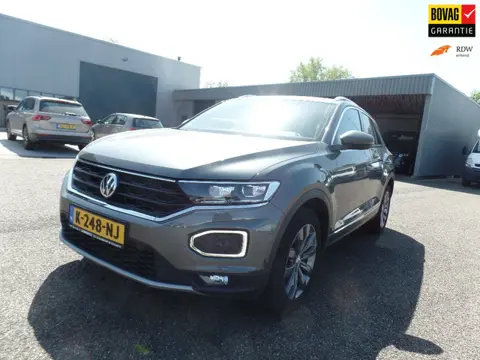 Volkswagen T-Roc 1.5 TSI Sport Business R TREKHAAK AUTOMAAT 2020