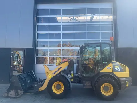 Komatsu WA70-6 (bj 2010)