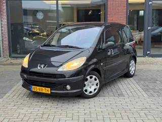 Peugeot 1007 1.4 Gentry | Clima | Elektrische ramen |