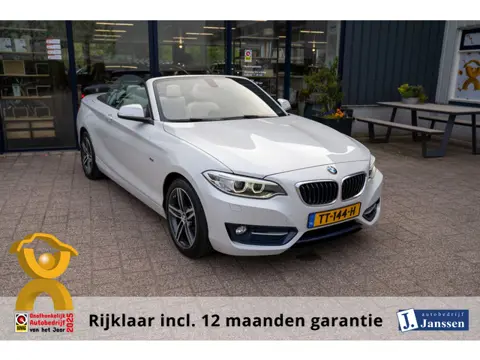 BMW 2-serie Cabrio 220i|Prijs rijklaar incl. 12 mnd garantie|Leder NAV Bluetooth Stoelverwarming LMV