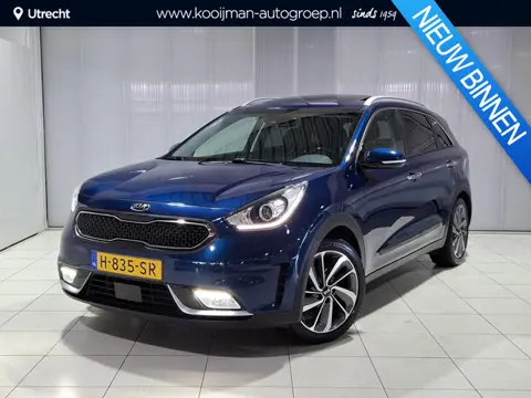 Kia Niro 1.6 GDi Hybrid ExecutiveLine Trekhaak, Stoel en Stuur verwarming, Schuif kantel dak, Apple 