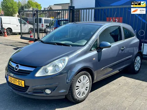 Opel Corsa 1.4-16V Enjoy / AIRCO / CRUISE CONTROL / SENSOREN / NAP!!