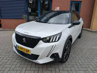 PEUGEOT 2008 1.2 PURETECH GT, Pdc V+A, Navi, Parkeerhulp, Cruise, Laneassist 