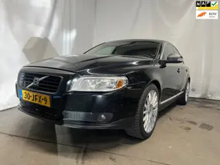 Volvo S80 2.0D Limited Edition - Schade