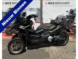 Kymco Kymco CV3 550i ABS 2023 | 1e Eigenaar | NL Motor | Army Green