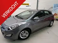 Hyundai i30 1.6 GDI i-Vision Airco Automatisch | Lichtmetalen velgen | Parkeersonsoren | Navi | Cv o