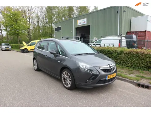 Opel Zafira Tourer 2.0 CDTI Cosmo 7p. MOTOR DEFECT